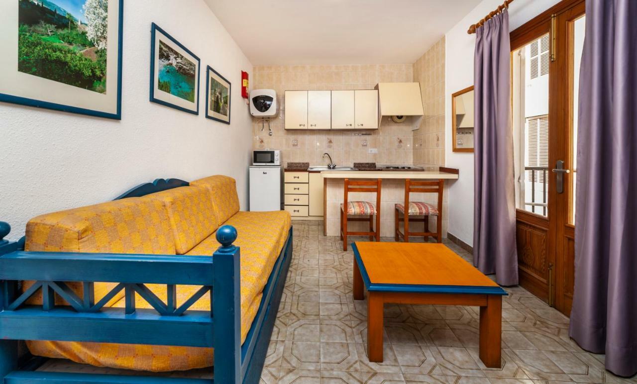 Charlys Picafort Apartment *